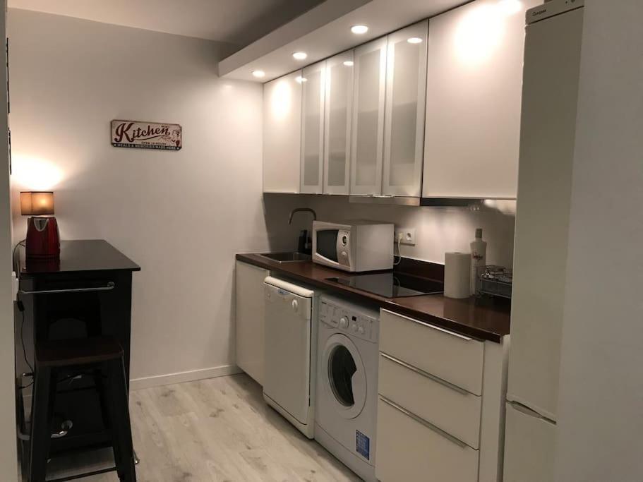 Preciosos Apartamento Cerca De Atocha Can Madrid Exterior foto